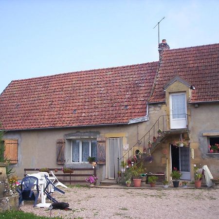 Chambre A La Campagne Saint-Aubin-en-Charollais Екстер'єр фото