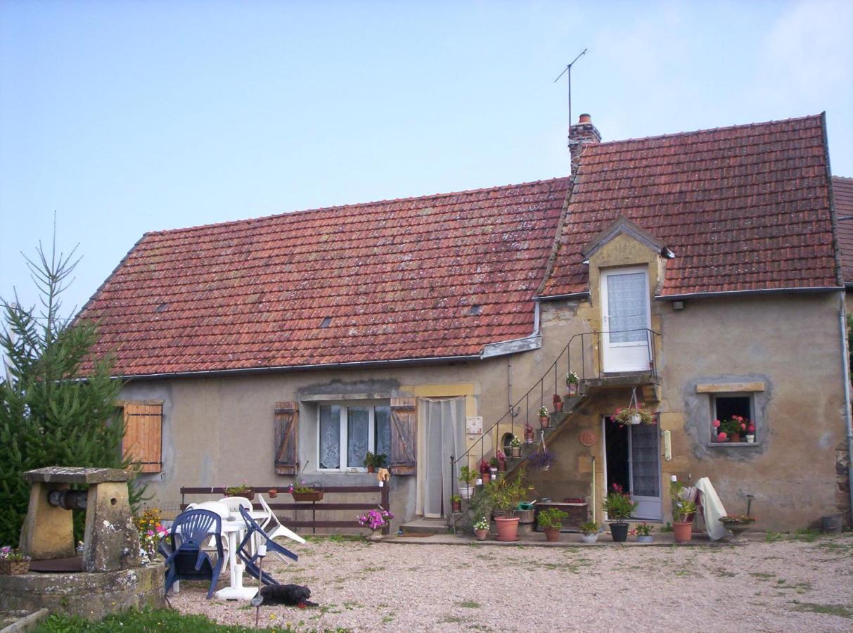 Chambre A La Campagne Saint-Aubin-en-Charollais Екстер'єр фото